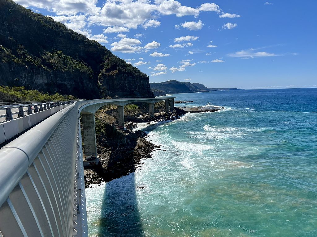 Sea Cliff Bridge